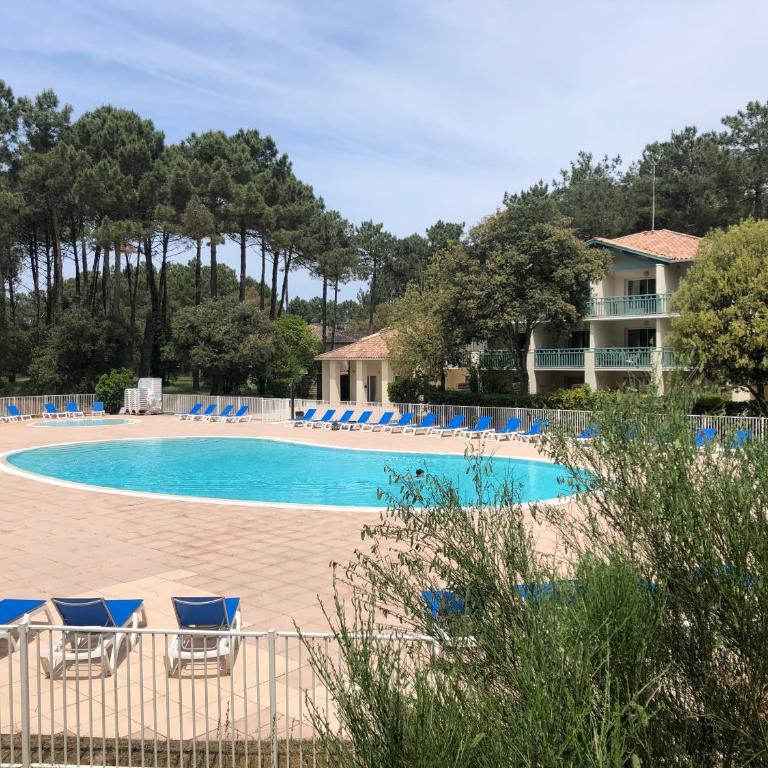 Bel appartement lumineux à Vieux Boucau avec piscine chauffée - Résidence Domaine du Golf de Pinsolle - Appartement avec Terrasse - 19