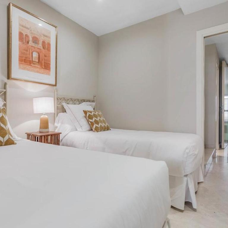 FAM Sevillian Townhouse - Casa de 4 dormitorios - 12