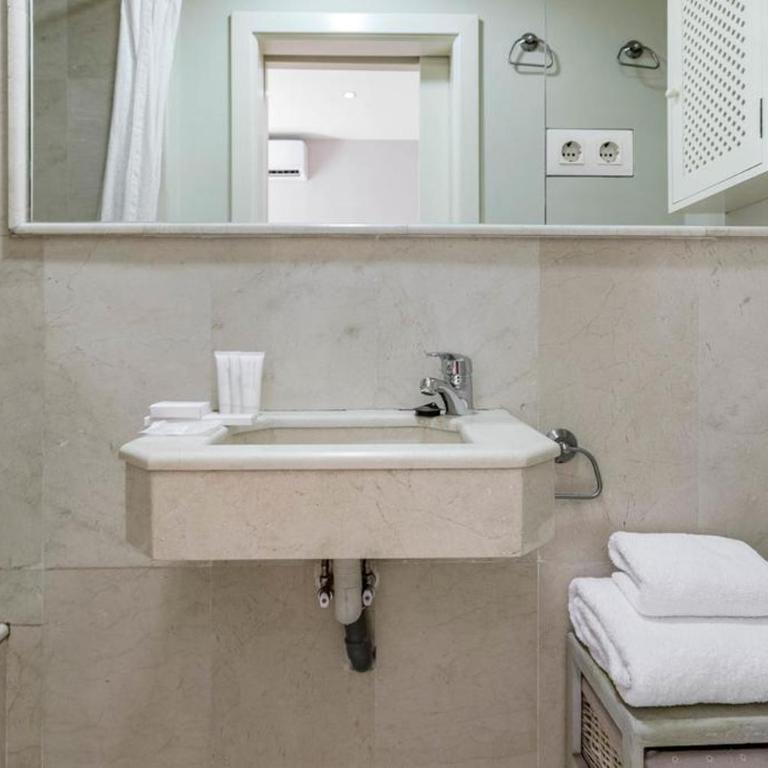 FAM Sevillian Townhouse - Casa de 4 dormitorios - 29
