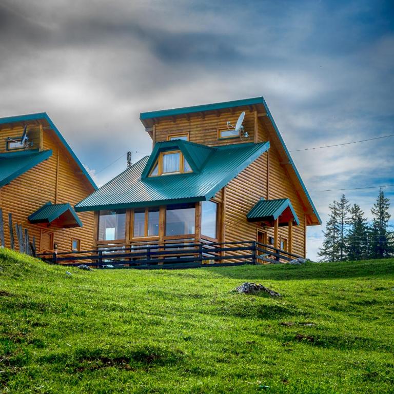 Mountain House AMI - Two-Bedroom House - 6