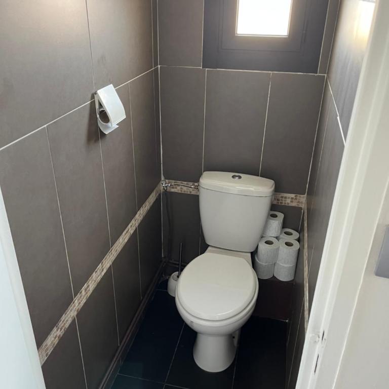 Sun escape, appart rénové climatisé 3 pièces 4-6 pers, 350m de la plage - Appartement 2 Chambres - 41