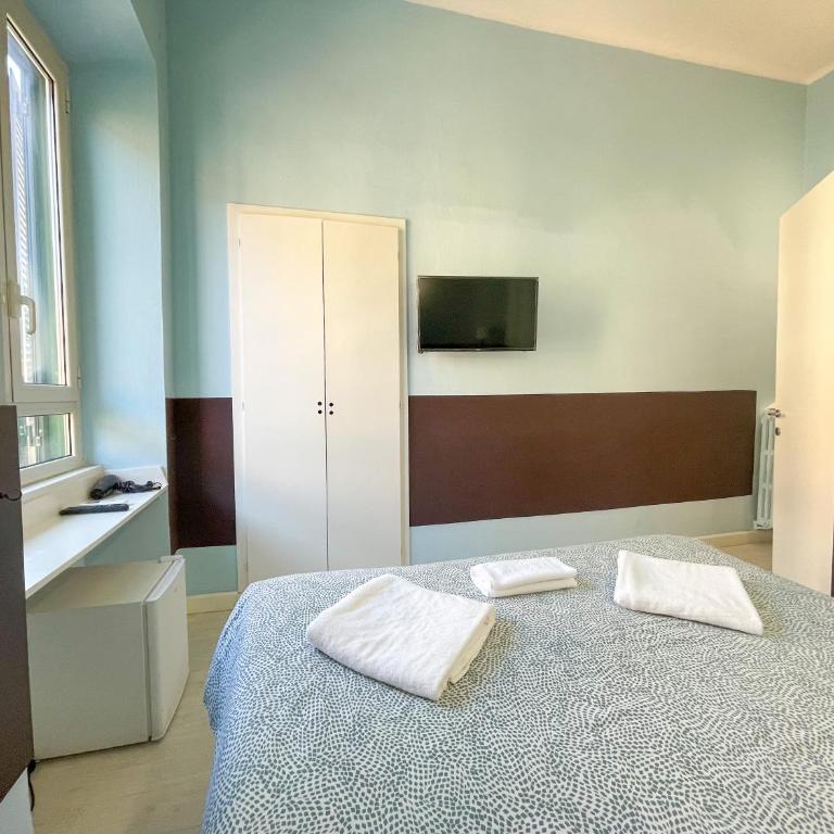 Prati Boutique Suites - Double Room with Private Bathroom - 1