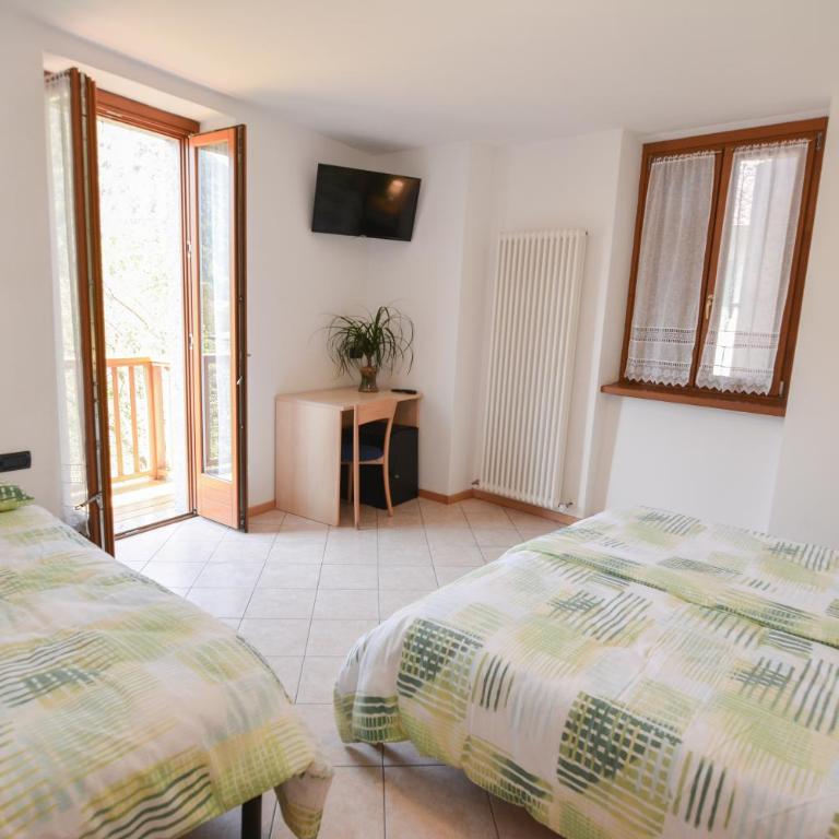 Bed and Breakfast Galet - Camera Tripla con Balcone - 2