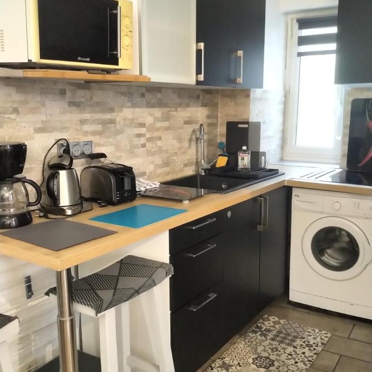 Magnifique studio coeur Vieil Antibes - Apartment mit 1 Schlafzimmer - 26