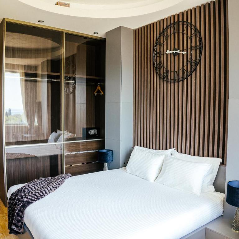 Luxury Apartment Budva - Apartman sa 2 Spavaće Sobe, Balkonom i Pogledom na More - 9