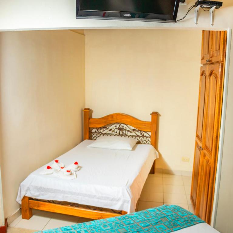 Hostal San Jorge - Habitación Triple Básica - 3