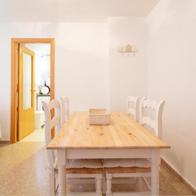 Global Vacacional, Practico apartamento con piscina en Residencial Brezo Canet - Apartment - 4