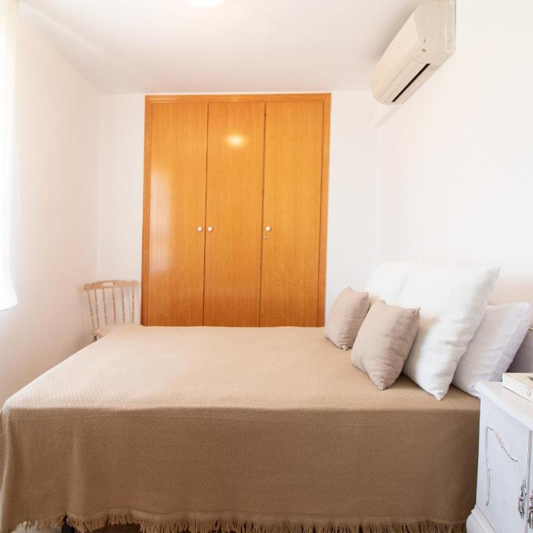 Global Vacacional, Practico apartamento con piscina en Residencial Brezo Canet - Apartment - 24