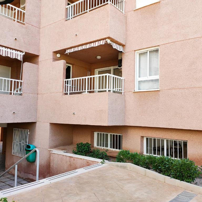 Global Vacacional, Practico apartamento con piscina en Residencial Brezo Canet - Apartment - 27