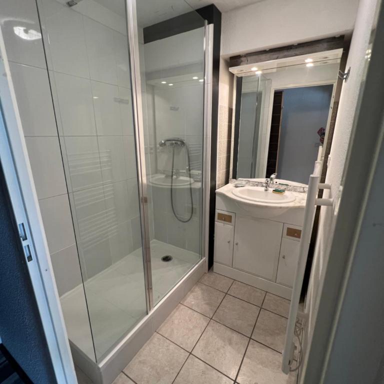 Loc luz st sauveur 2 - Appartement - Rez-de-Chaussée - 9