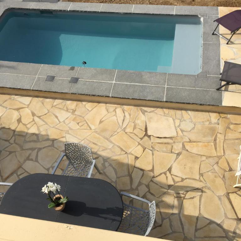Villa L'Adret et sa piscine - Villa 3 Chambres - 10