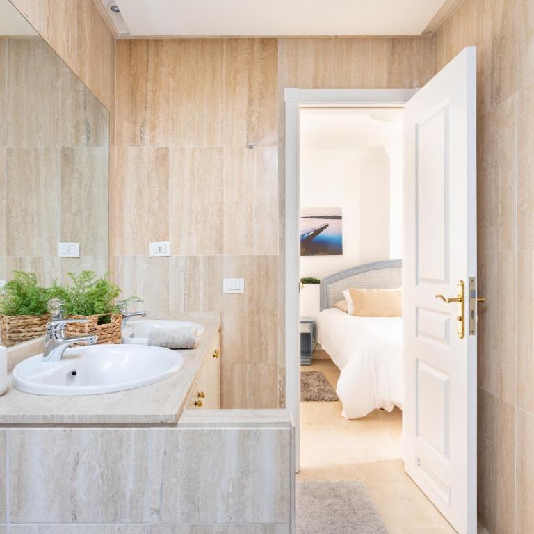 Eden Rentals Duke-Paradise Jacuzzi Terrace Retreat - Apartamento Superior - 67