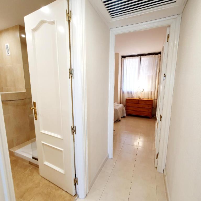 Marina Tower - Apartamento de 2 dormitorios - 35