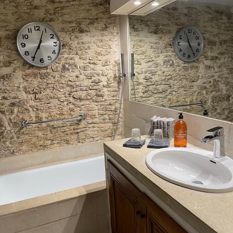 La Borie en Provence - Chambre Double - Vue sur Jardin - 3