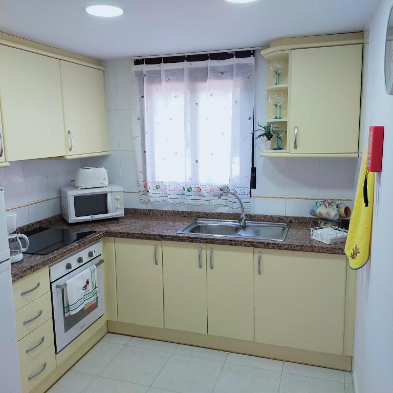 EL DESCANSO - Two-Bedroom Apartment - 21