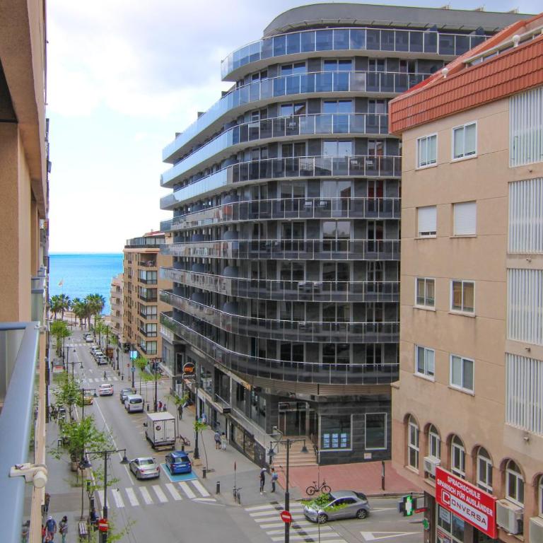 Apartamento céntrico en playa Arenal - MIRAIFACH - Apartamento de 3 dormitorios - 3