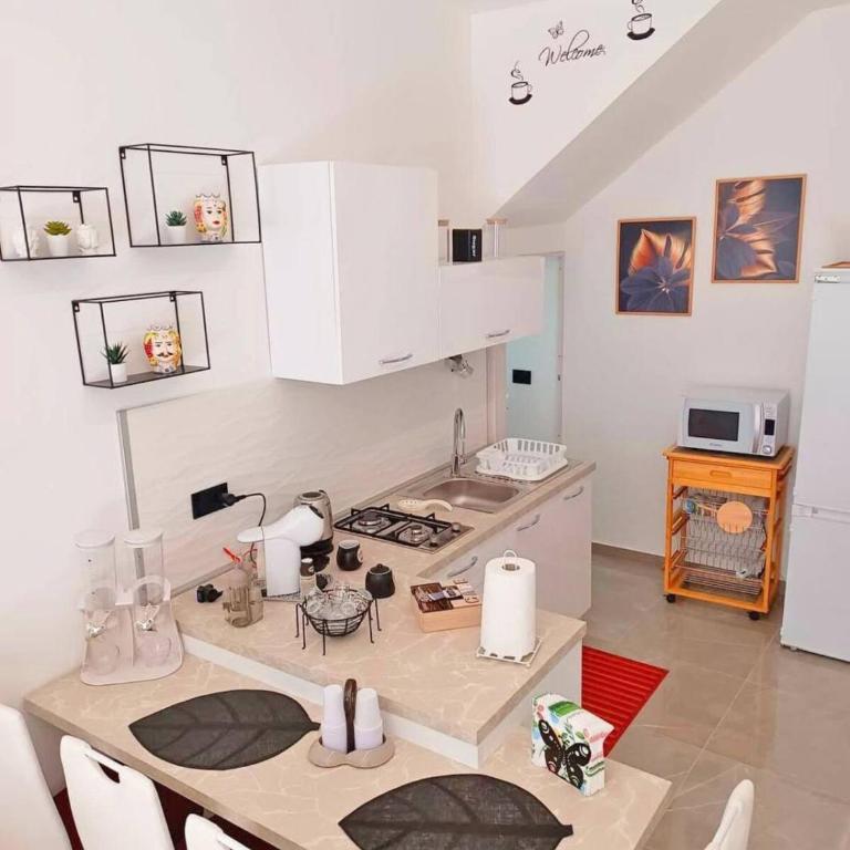 Casa Ciuzza - One-Bedroom House - 8