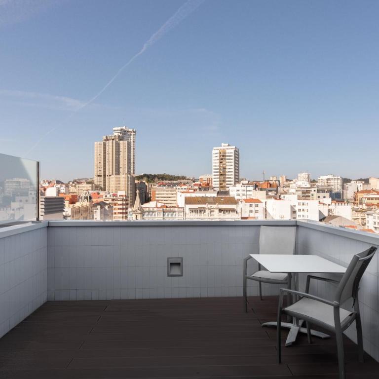 Eurostars Blue Coruña - Habitación Doble con terraza - 1 o 2 camas - 5