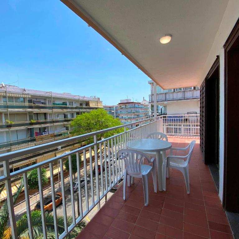 Apartamentos Flandria - Apartamento de 2 dormitorios (6 personas) - 2