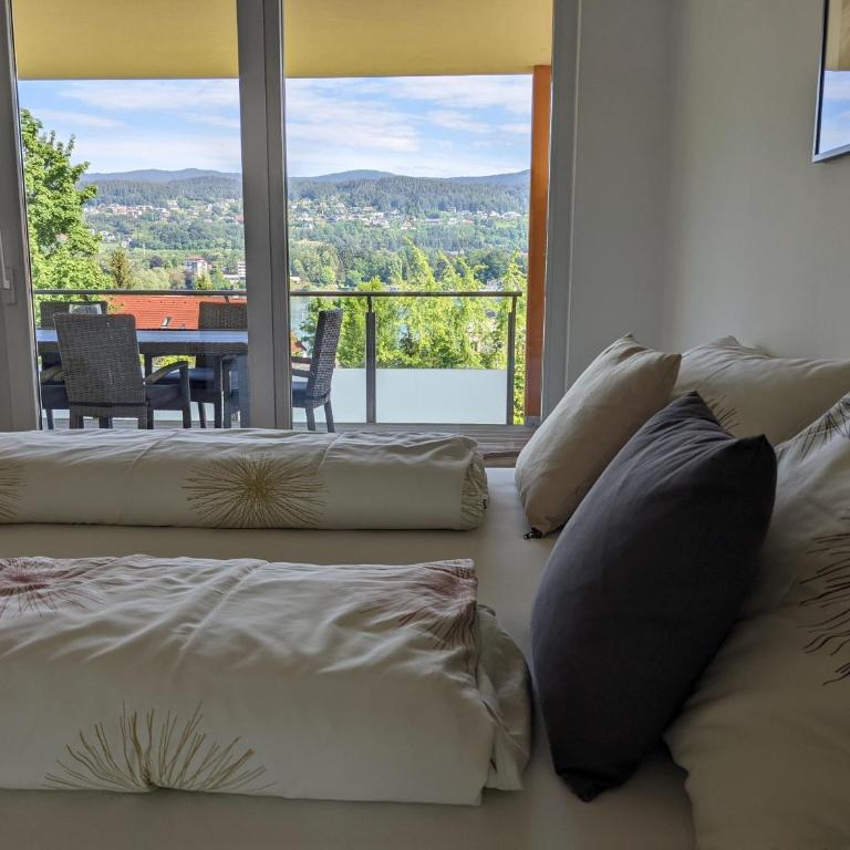 Vista Bahía, Apartment in Velden with amazing views and lake access - Apartment mit 1 Schlafzimmer - 4