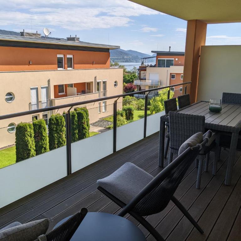 Vista Bahía, Apartment in Velden with amazing views and lake access - Apartment mit 1 Schlafzimmer - 17