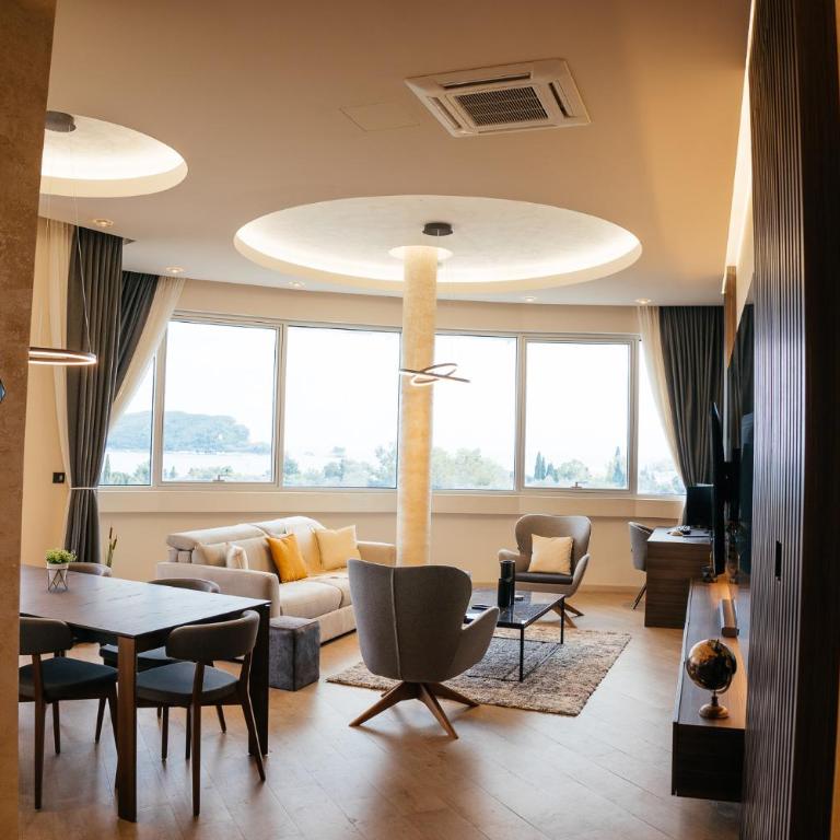 Luxury Apartment Budva - Apartman sa 2 Spavaće Sobe, Balkonom i Pogledom na More - 36