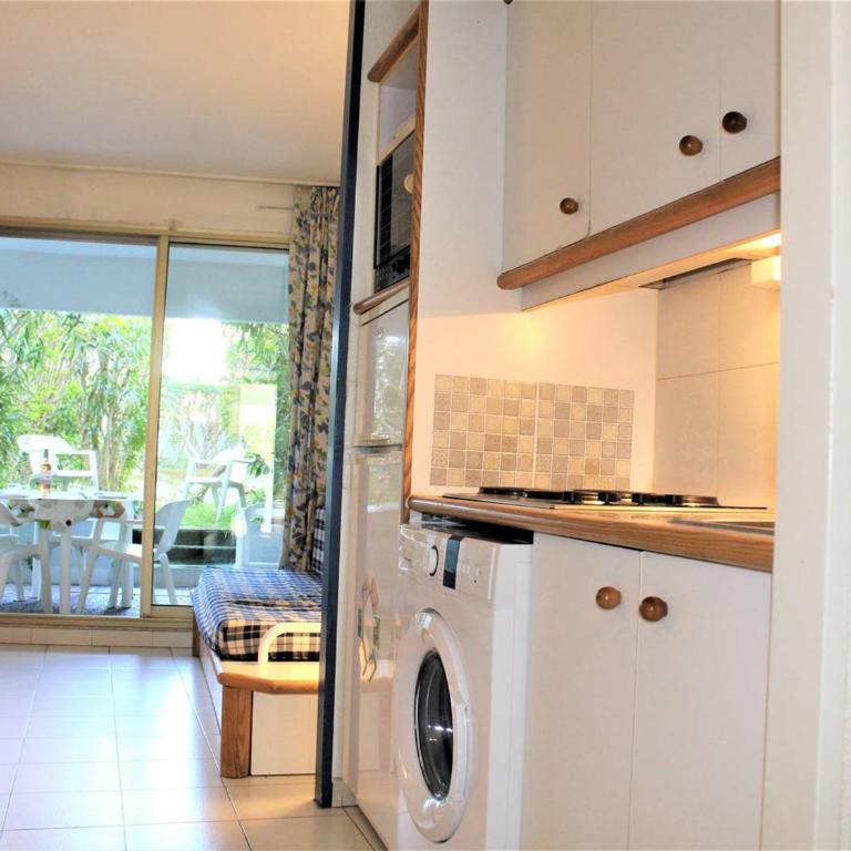 Appartement 3P en RDJ avec Jardin, accès plage direct, 4 à 6 couchages - Villeneuve-Loubet Plage - FR-1-252A-73 - Appartement - 2