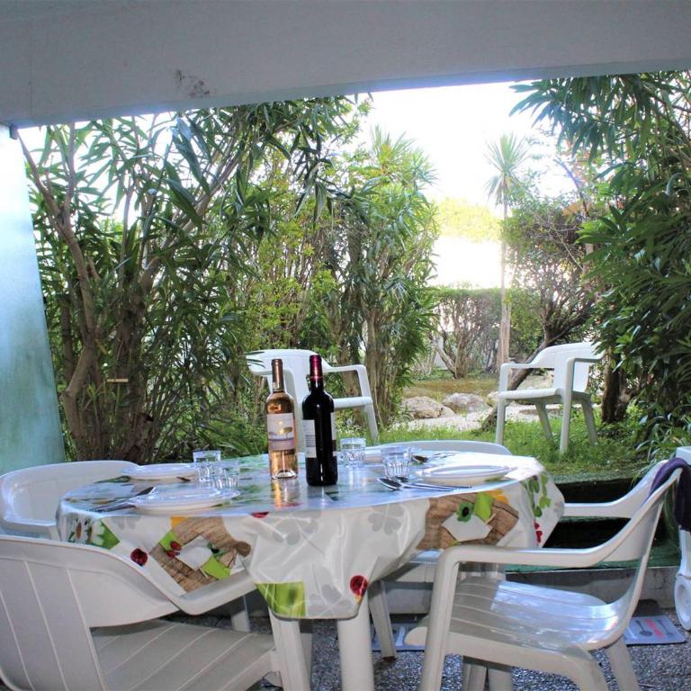 Appartement 3P en RDJ avec Jardin, accès plage direct, 4 à 6 couchages - Villeneuve-Loubet Plage - FR-1-252A-73 - Appartement - 3