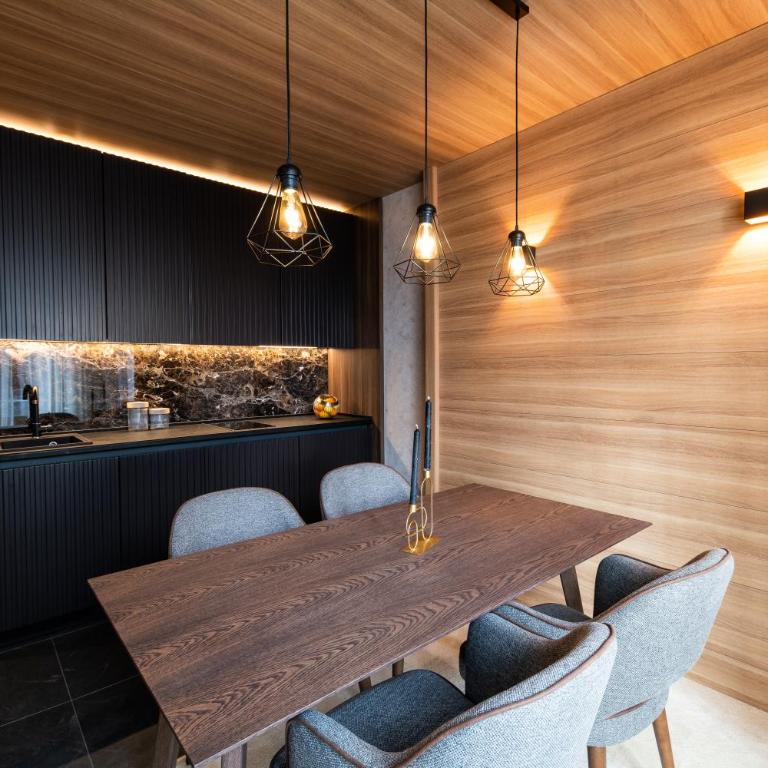 Aparthotel Woodside by Anaya - Two-Bedroom Apartment - 8