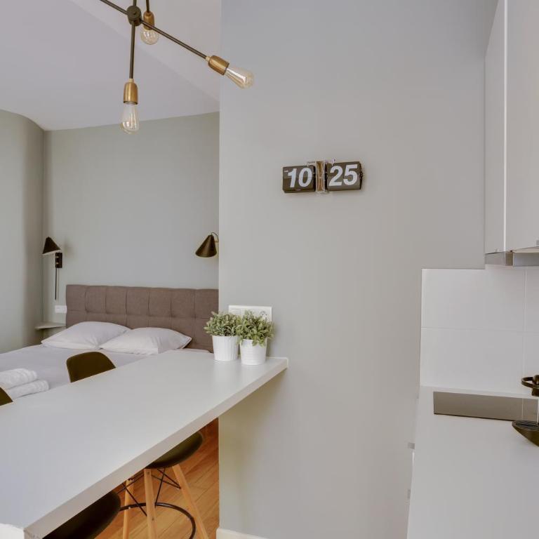 Charmant studio au coeur de Paris pour 2 personnes by Weekome - Appartement 1 Chambre - 12