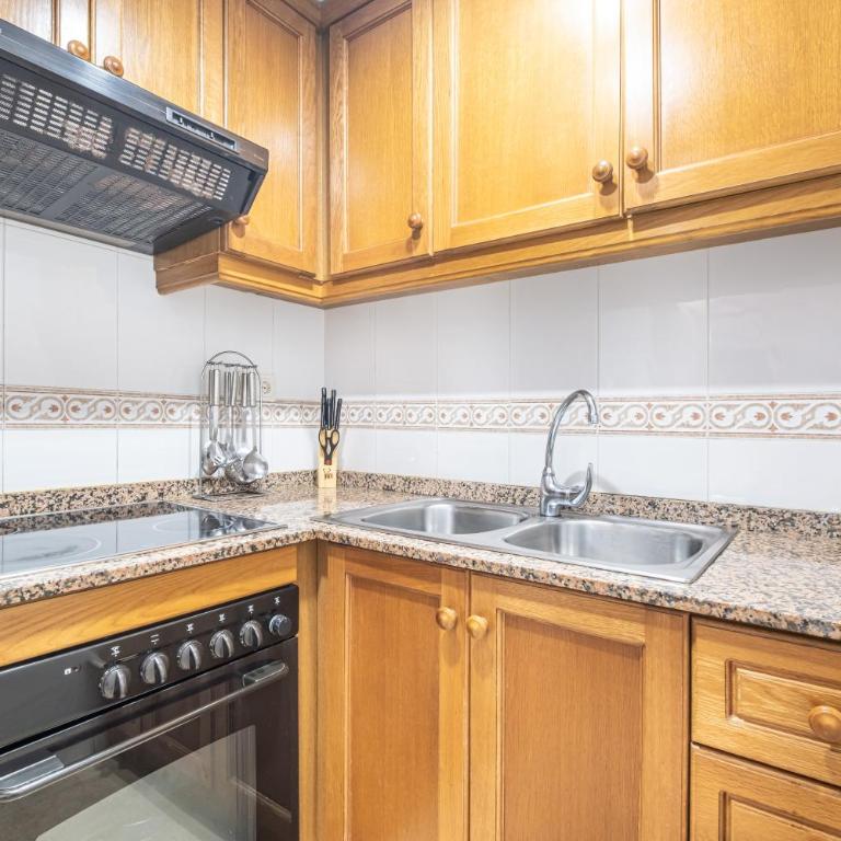 Gemelos 22 Resort Apartment 3-18-B Levante Beach - Apartamento - 34