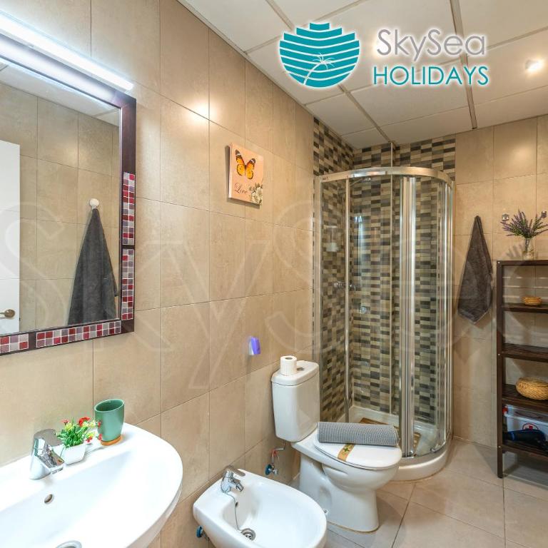 SkySea Holidays CITY CENTER SUITES - Apartamento Deluxe Flamenco - 6