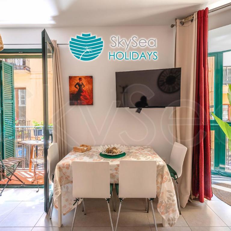SkySea Holidays CITY CENTER SUITES - Apartamento Deluxe Flamenco - 14