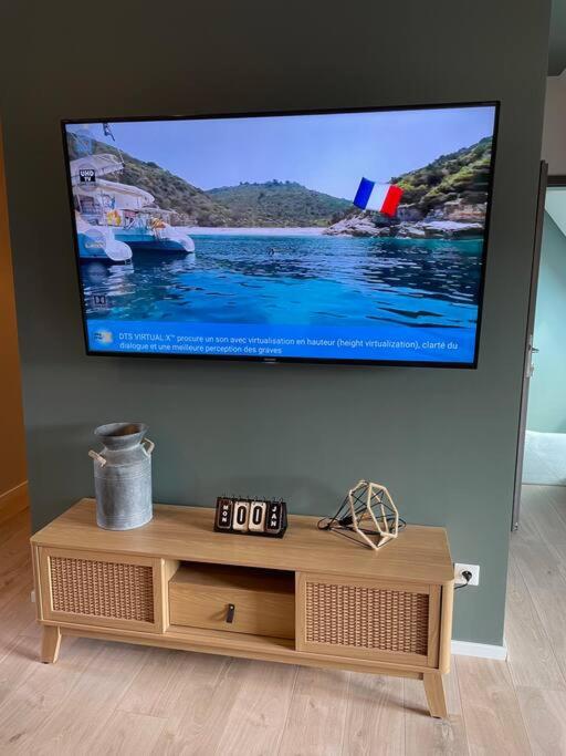 LOFT neuf avec bain jacuzzi et terrasse - Apartment mit 3 Schlafzimmern - 11