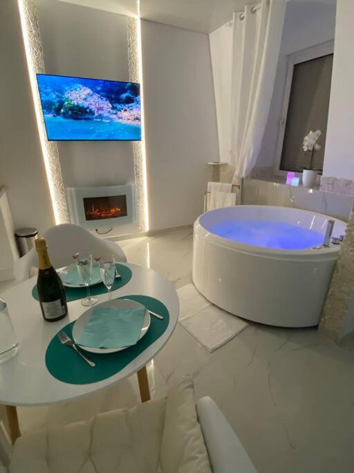 Esprit MALDIVES ...... SPA LOVE au coeur de Mulhouse - Appartamento con 1 Camera da Letto - 7