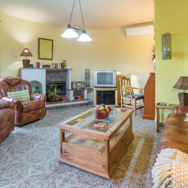 3 Bedroom Beautiful Home In Almuñecar - Casa Vacacional de 3 dormitorios - 2