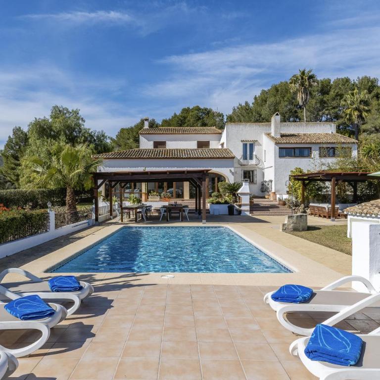 Casa Rosalia by Aguilarent - Villa - 1