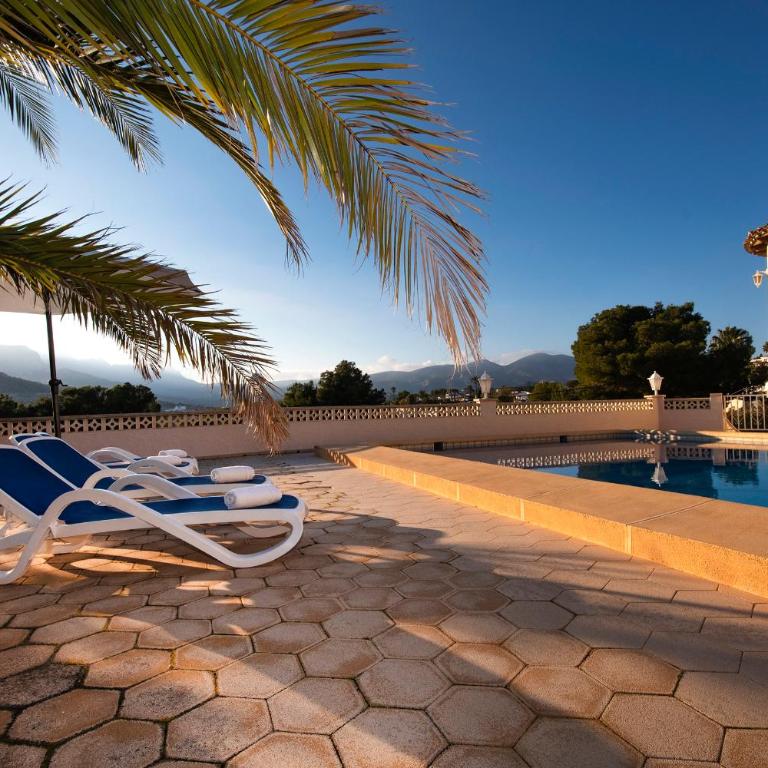 Villa Heno, Beautiful detached villa with large private pool - by Holiday Rentals Villamar - Villa con piscina privada - 54