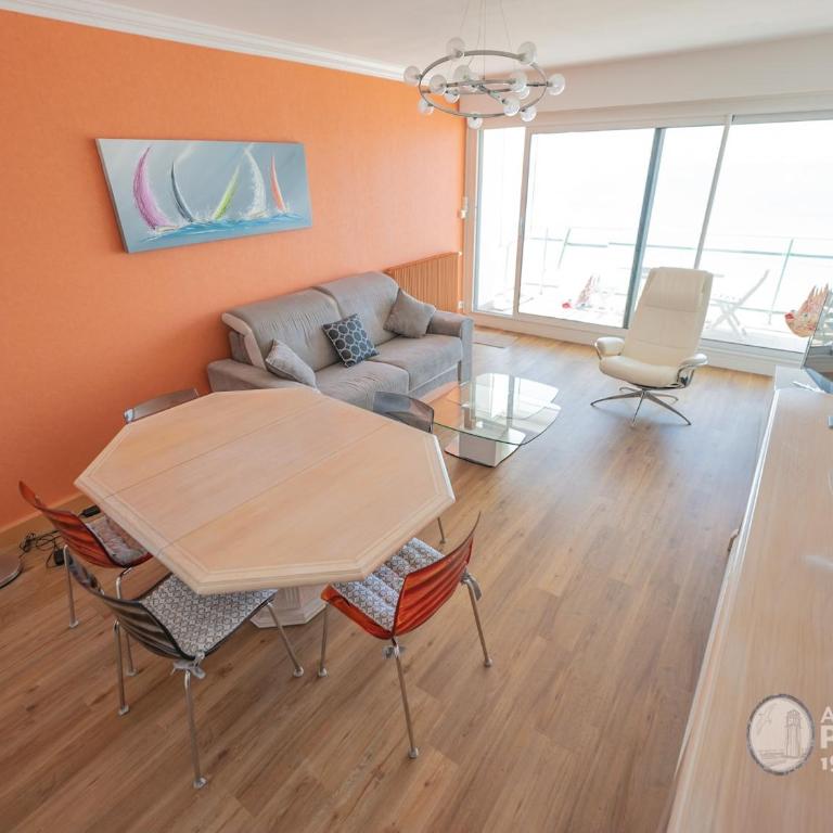 Appartement moderne 80m² avec wifi, lave-vaisselle, balcon et vue mer - FR-1-197-539 - Appartement - 3