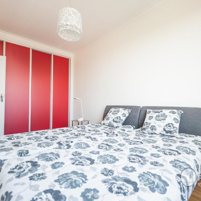 Appartement moderne 80m² avec wifi, lave-vaisselle, balcon et vue mer - FR-1-197-539 - Appartement - 9