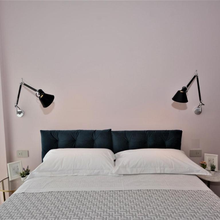 La Dotta apartments - Via Jacopo Barozzi 2 - Appartamento Deluxe - 10