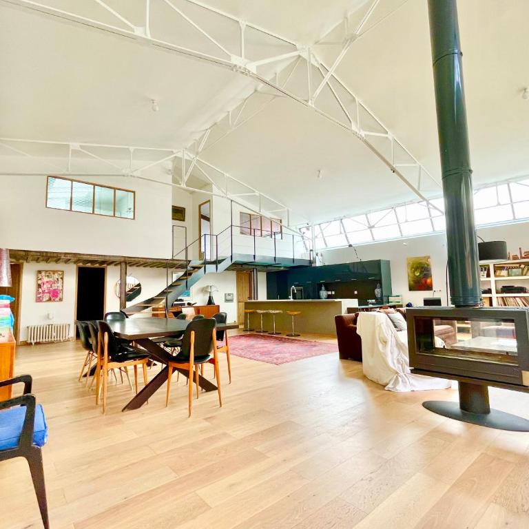 VILLA LE LOFT - CALME & DECO - Patio intime - Salle de Cinéma - Centre Ville - Villa Deluxe - 42