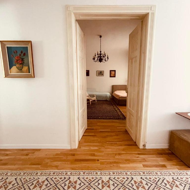 The Best Location 130 m2 salon apartment - Two-Bedroom Apartment - 23