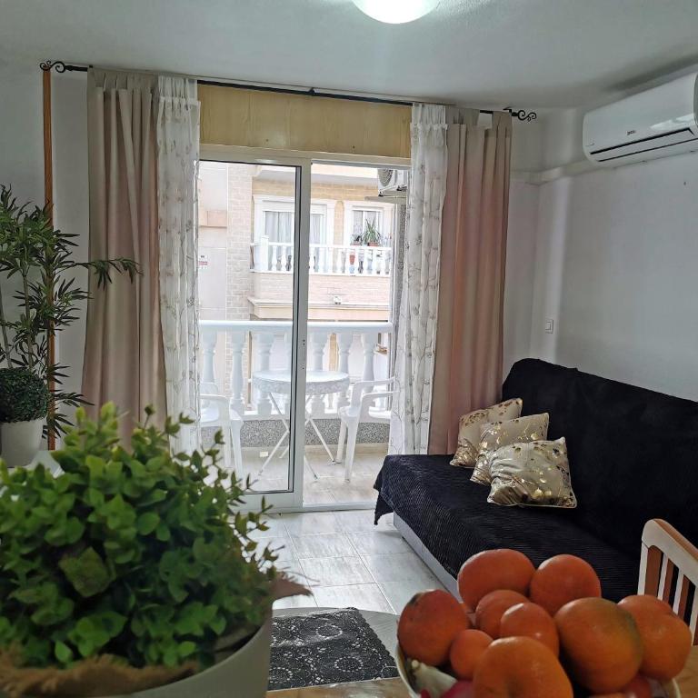 Apartamento Soleado - Two-Bedroom Apartment - 14