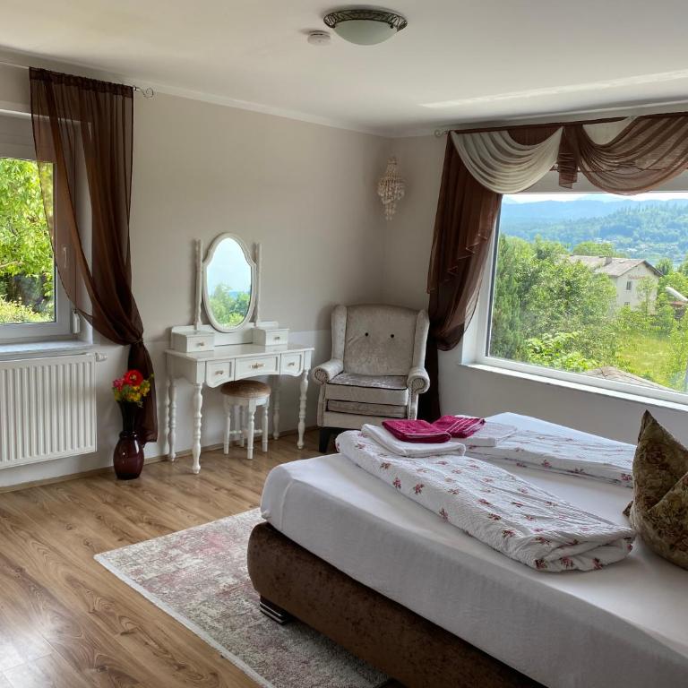 Apartments Let Me In - Apartment mit 2 Schlafzimmern und Balkon - 5