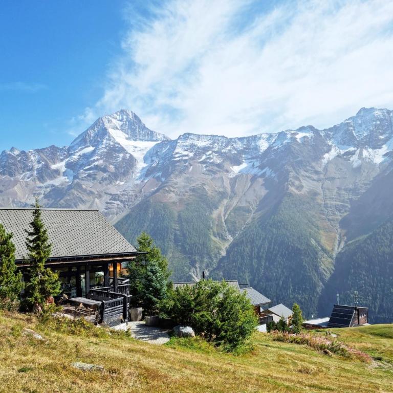 Lauchernalp Resort Residences - Superior Chalet - 1