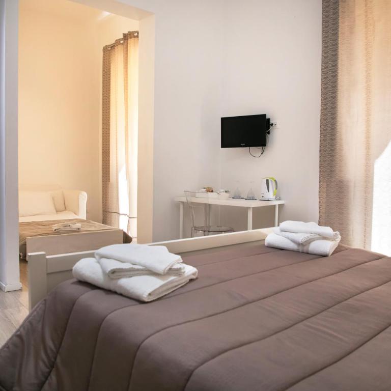 B&B Barone Sieri Pepoli - Camera Familiare con Balcone - 4