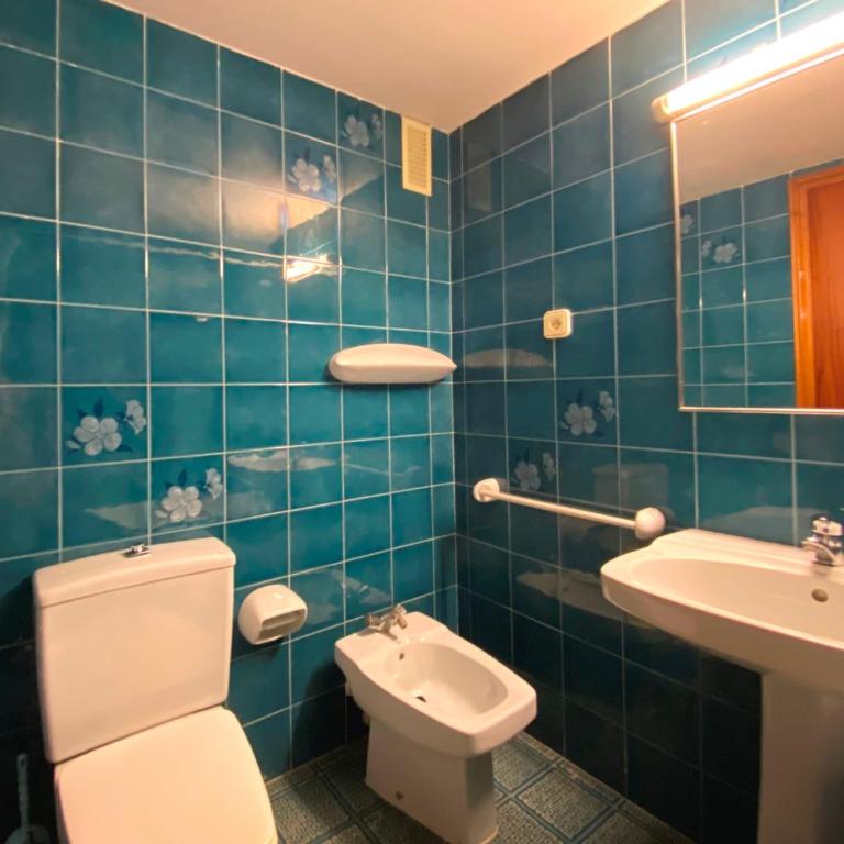 Cala Llenguadets - Two-Bedroom Apartment - 6