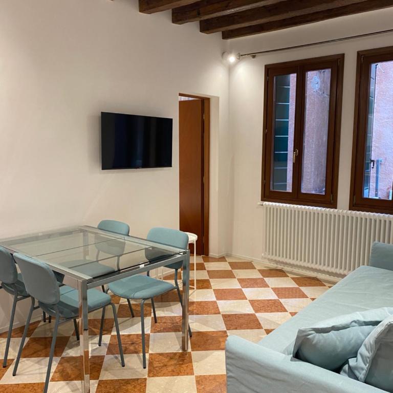 Ca' degli Specchieri - A due passi da Piazza San Marco - Appartamento Standard con 2 Camere da Letto - 3