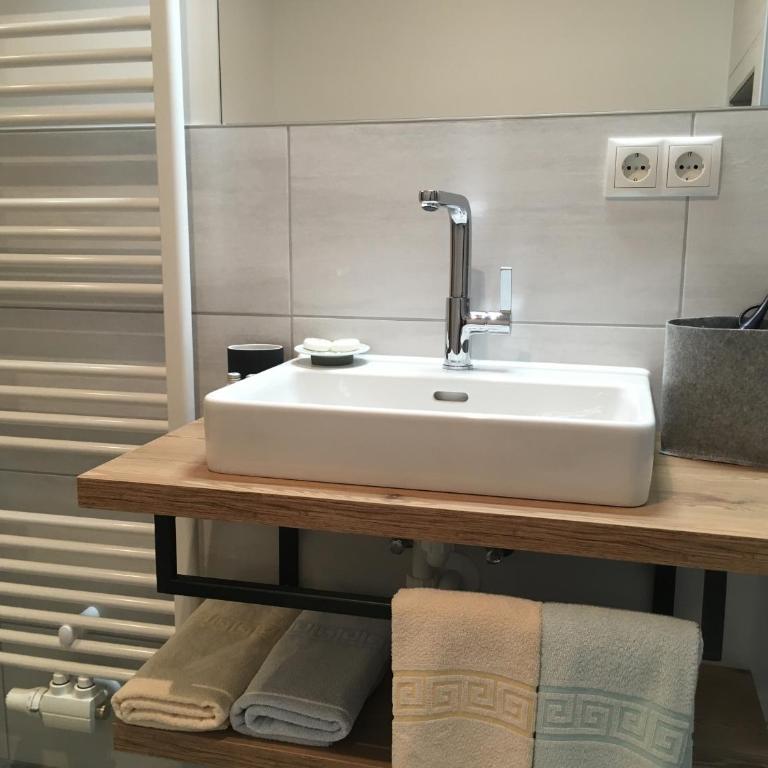 Apartment Wiesenhof - NATUR & WEITBLICK über Innsbruck - Ladestation für Elektroautos - Deluxe Apartment - 22